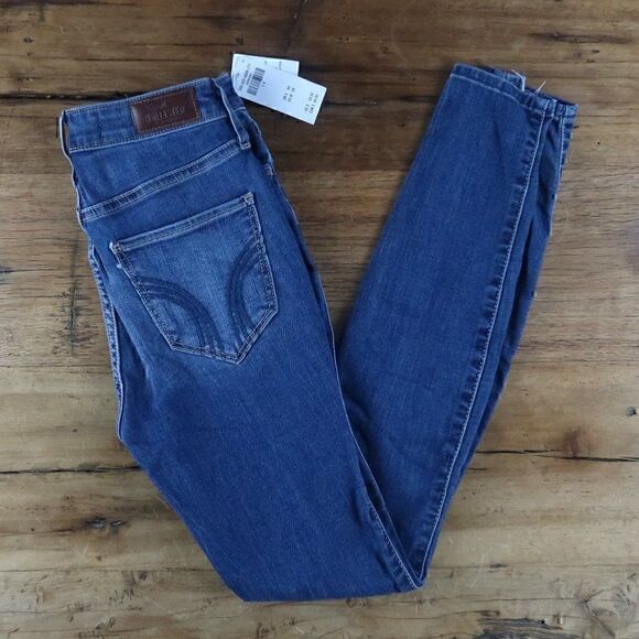 HOLLISTER ULTRA HIGH RISE SUPPER SKINNY CLASSIC STRETCH DISTRESSED BLUE JEANS - Picture 1 of 11